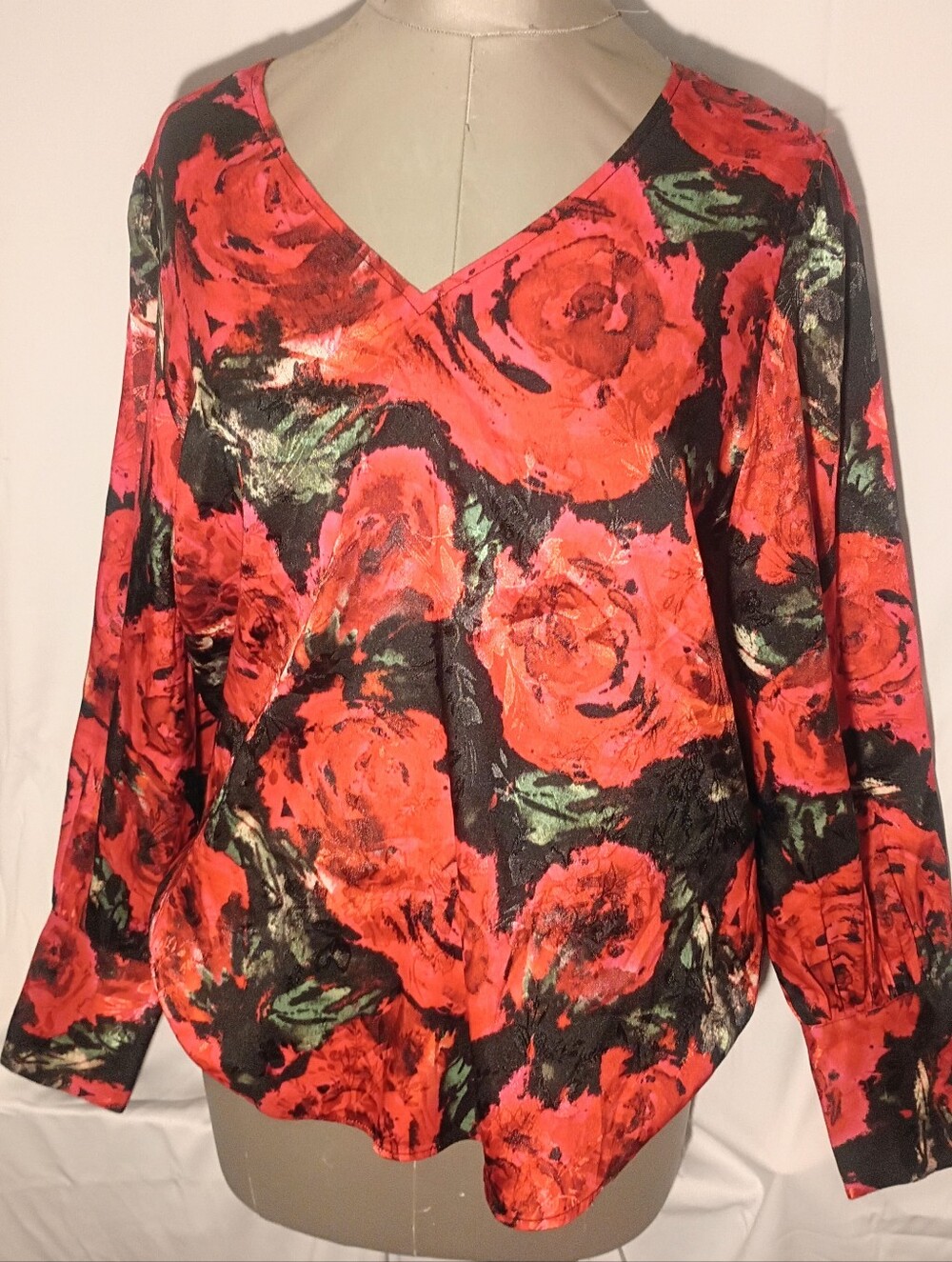 NWT Rachel Zoe Women's Floral Rose  Satin Tunic M